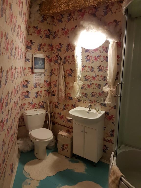 Oreiviu Uzuoveja Kaimynai Exteriör bild